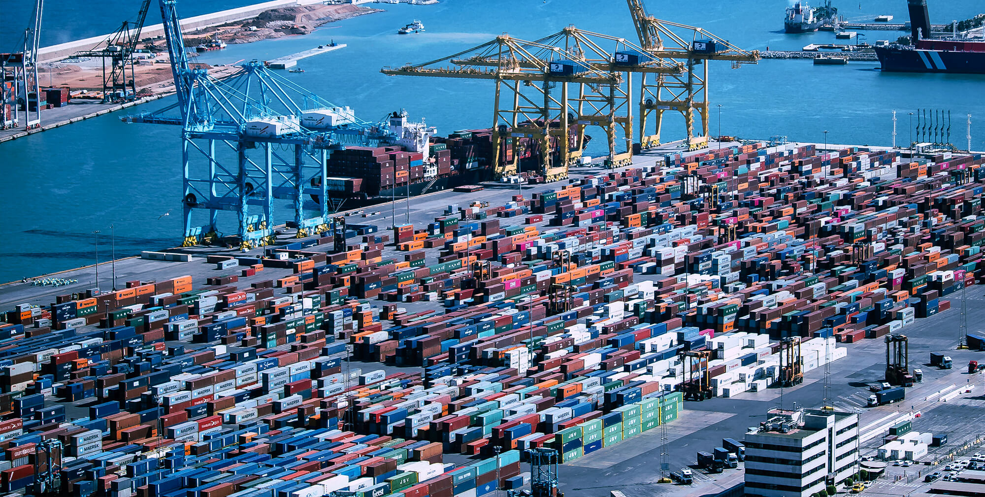 US Port Congestion Disrupts Ingredient Supply Chains